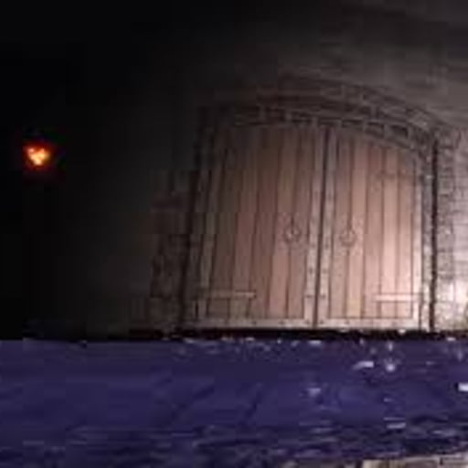 doors : الطابق الأخير