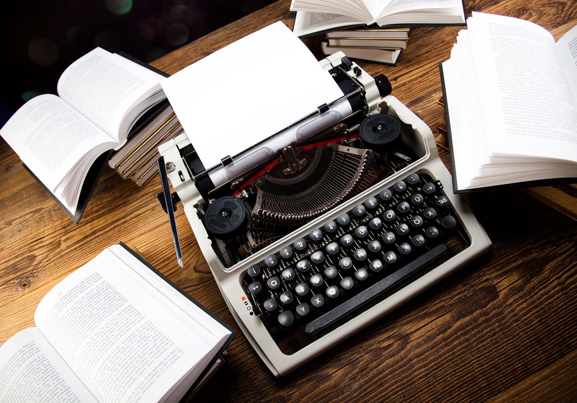 Romantic Story Writer · Free AI Chatbot